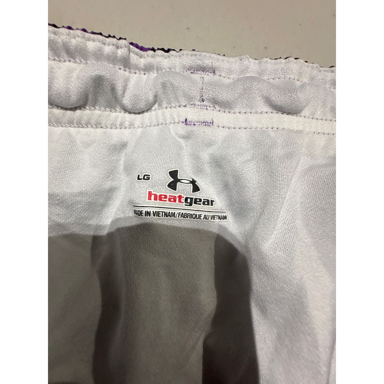 Under Armour Under Armour HeatGear Women’s Athletic Shorts Size Large Size 32" / US 10 / IT 46 - 3 Thumbnail