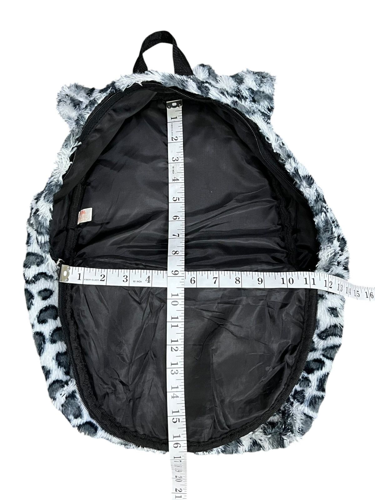 Cartoon Network Archive Hello Kitty Leopard Ears Furry Backpack Sanrio Rare Size ONE SIZE - 9 Thumbnail