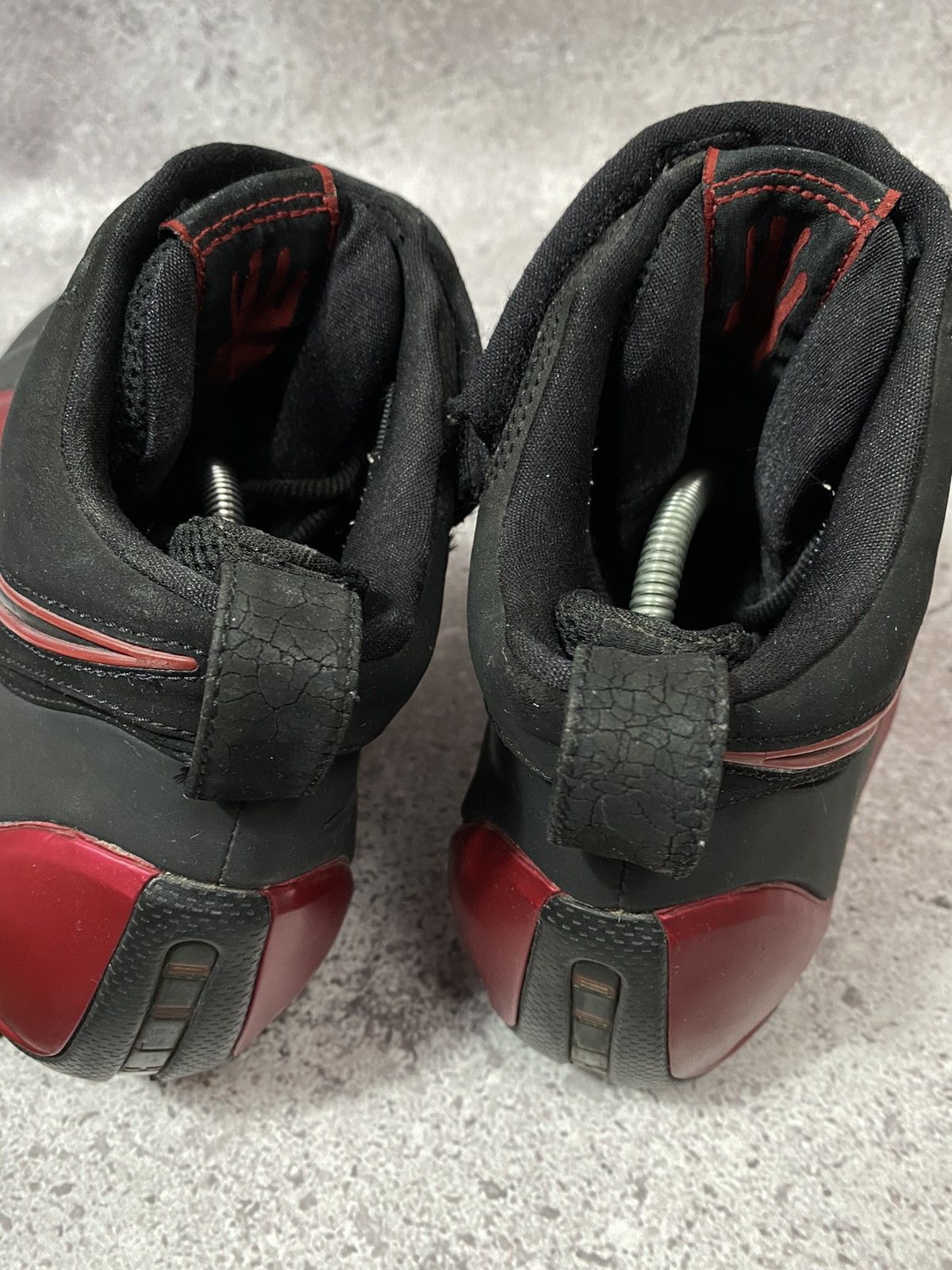 Nike NIKE LeBron 4 black Varsity Crimson Size US 9.5 / EU 42-43 - 7 Thumbnail