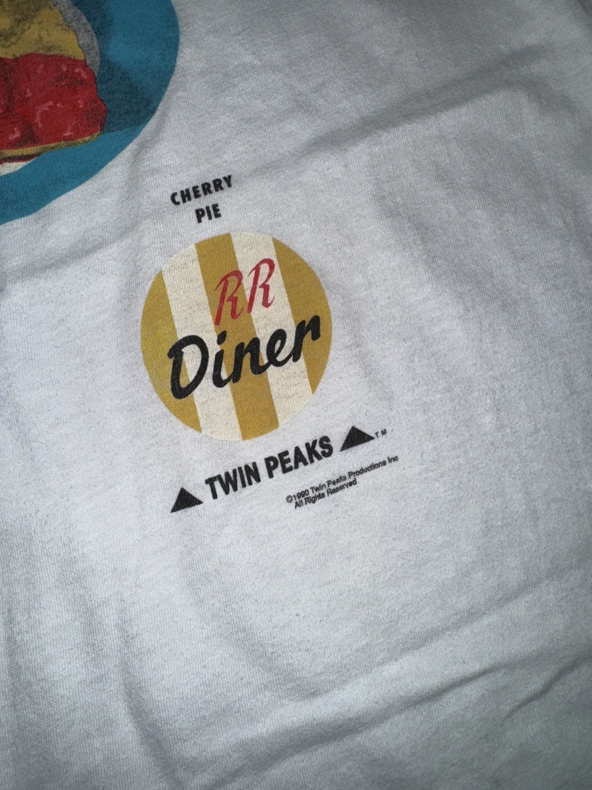 Movie × Tee × Vintage Stanley desantis twin peaks 1990 pie t shirt 