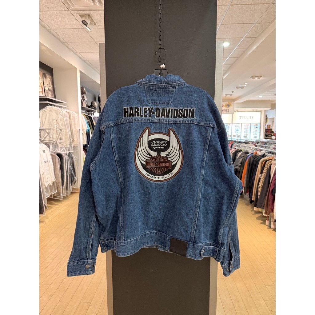 Harley Davidson × Vintage 2008 Harley Davidson 105 Years Vintage Denim Trucker Jacket Size US XXL / EU 58 / 5 - 1 Thumbnail