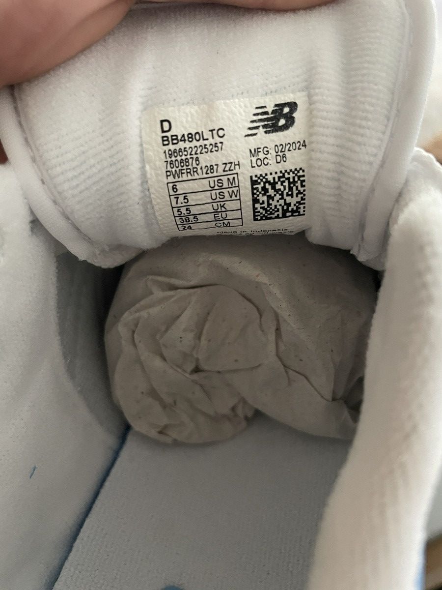 New Balance New Balance 480 UNC White Size 6 Men’s / 7.5 Women’s Size US 7.5 / IT 37.5 - 6 Thumbnail
