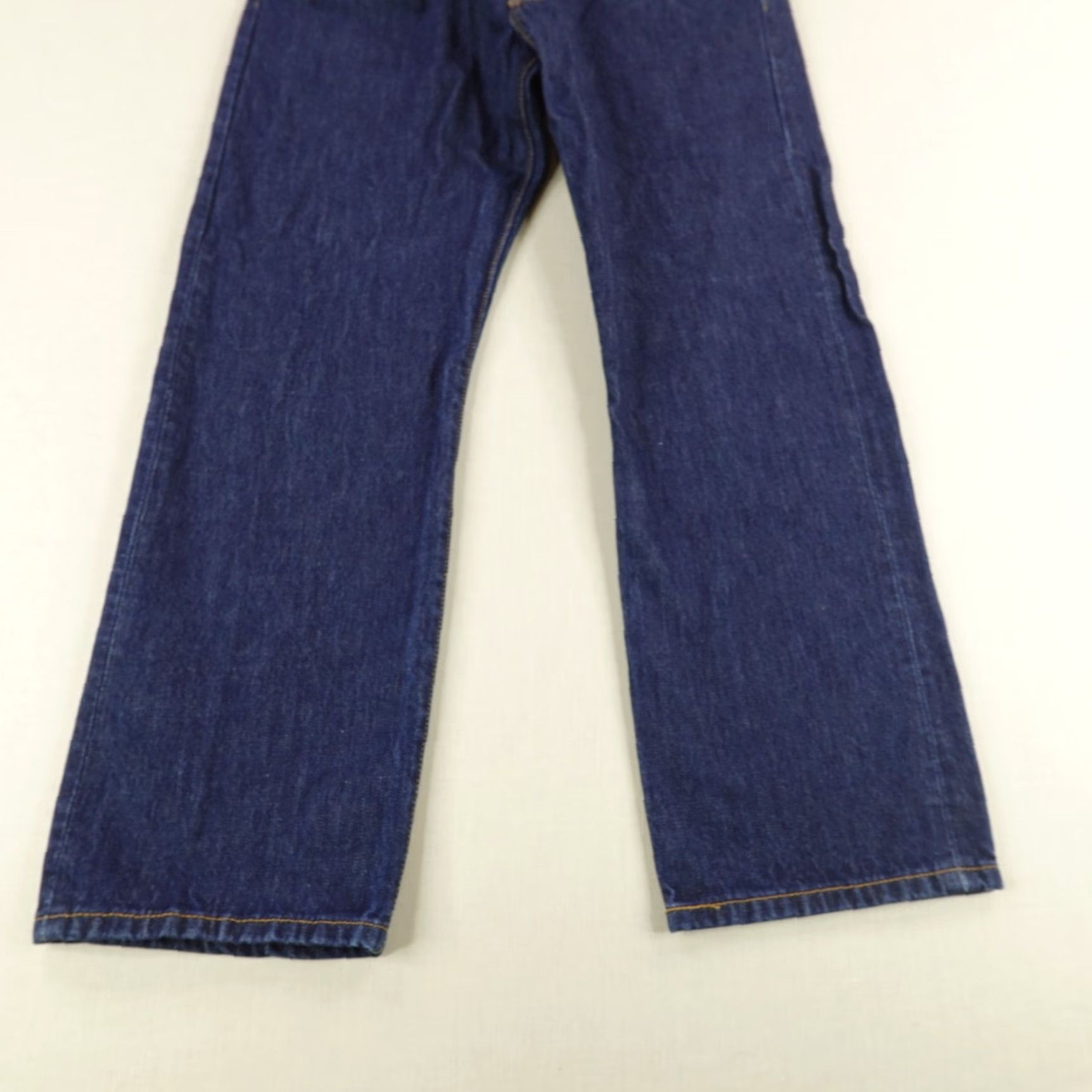 Levi's VINTAGE Levi's Jeans Mens 36x30 Blue Denim 501 Button Fly Dark Wash Levi'S 501 Series Straight Size US 33 - 3 Thumbnail