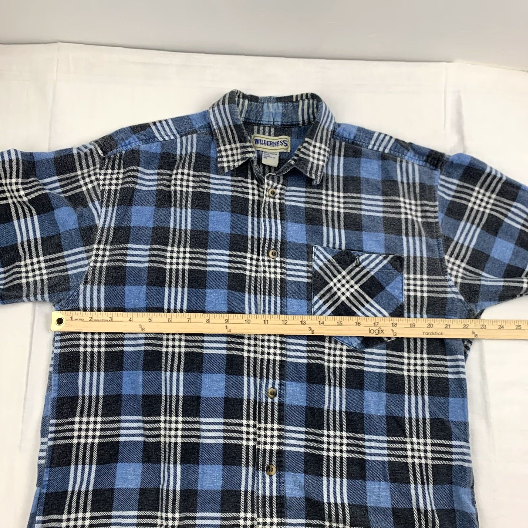 Vintage Vintage Wilderness Button Down Flannel Shirt Adult Large Blue Plaid 90s Outdoors Size US L / EU 52-54 / 3 - 6 Thumbnail