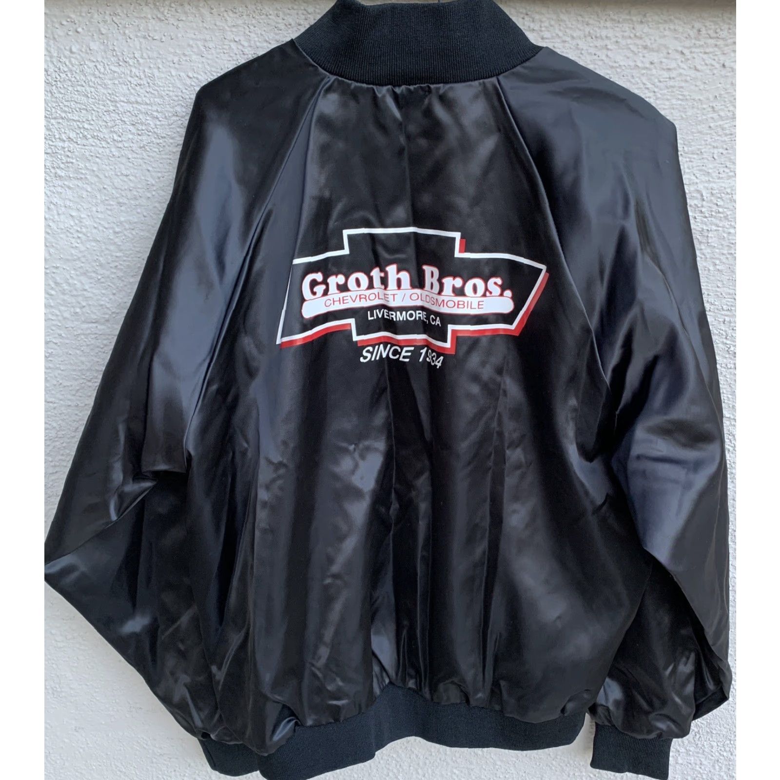 Vintage VINTAGE Nemesis SATIN Bomber Jacket Men's XL Black Cars Transportation Groth Bros Chevrolet Oldsmobile Livermore CA Since 1934 Satin Jacket Size XL Size US XL / EU 56 / 4 - 7 Thumbnail
