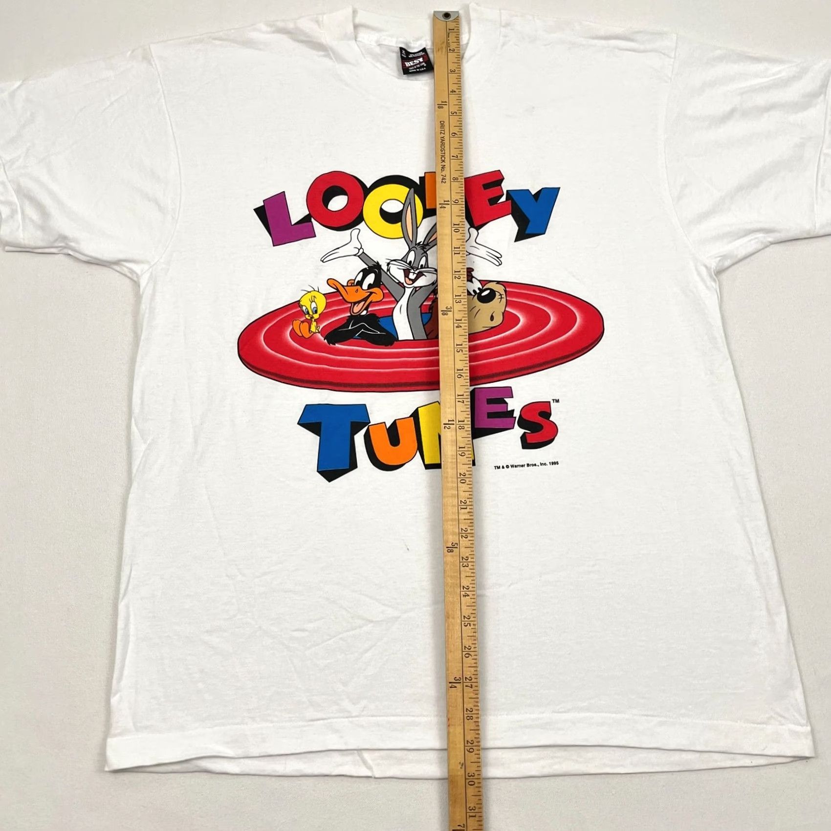 Fruit Of The Loom VINTAGE Looney Tunes Shirt Adult XL Bugs Bunny Taz Devil Tweety Daffy 90s Graphic Print White Nike? Size US XL / EU 56 / 4 - 5 Thumbnail