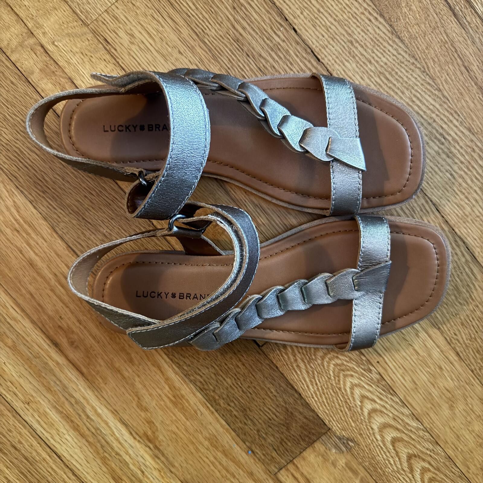 Lucky Brand NWOT Lucky Brand Gold Metallic Natany Size 8 sandals. Size US 8 / IT 38 - 2 Thumbnail