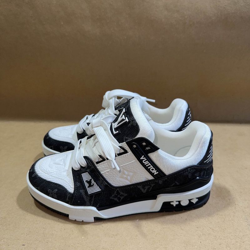 Louis Vuitton Louis Vuitton Panda Print Low-Top Sneakers 0079 Size US 6.5 / EU 39-40 - 1 Thumbnail