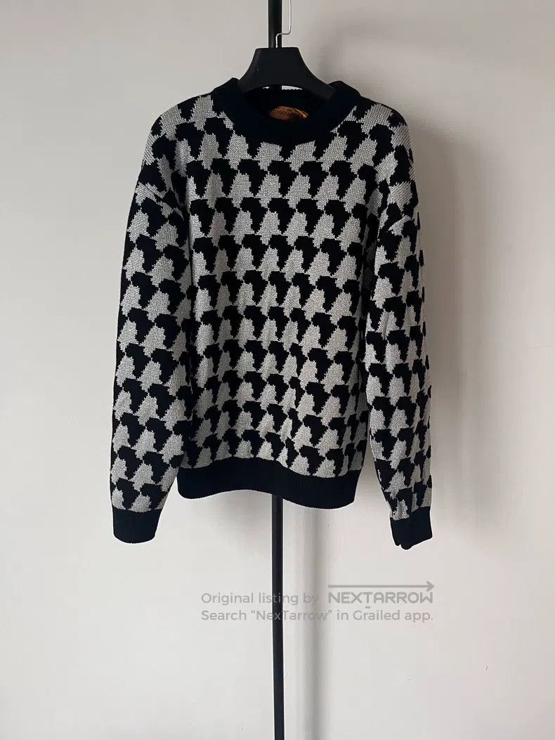 Louis Vuitton Louis Vuitton Classic filigree jacquard crewneck pullover Size US S / EU 44-46 / 1 - 1 Thumbnail