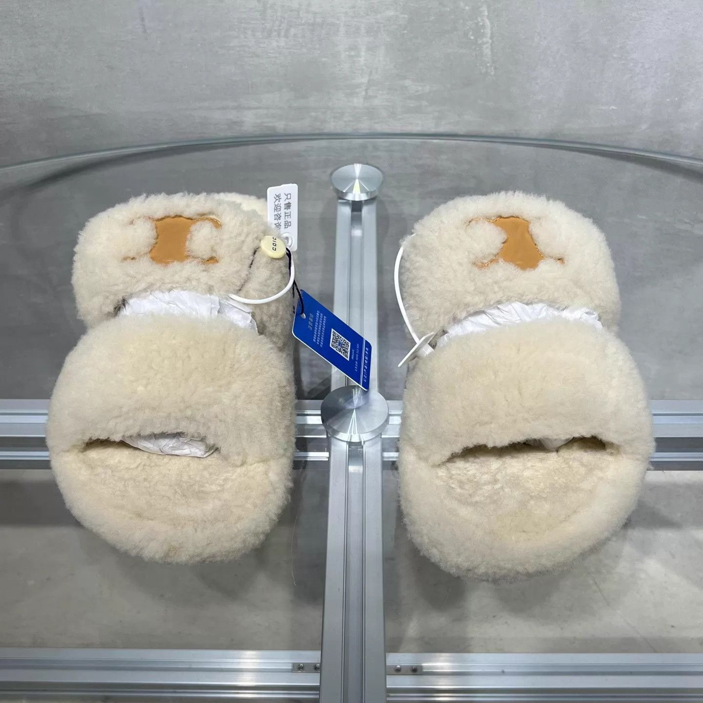 Celine Celine Triomphe Plush Slippers Cream 38 Size US 7.5 / IT 37.5 - 1 Thumbnail