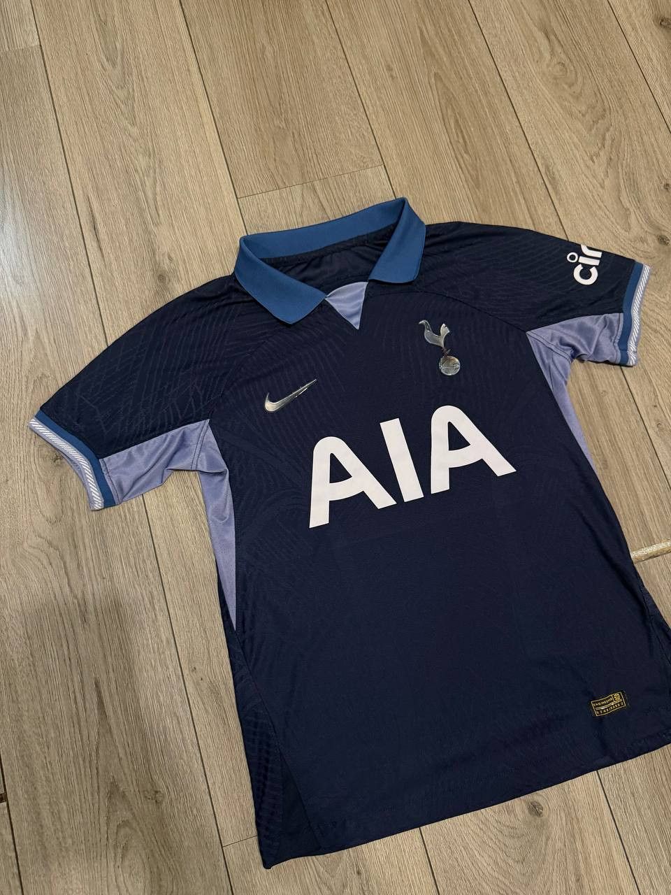 Nike 2023-24 Tottenham Nike Jersey Mens SIze M Blue #8 Bissouma Size US M / EU 48-50 / 2 - 2 Thumbnail