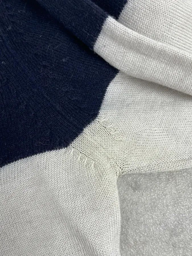 Dries Van Noten Dries Van Noten Navy & White Striped Sweater Size S / US 4 / IT 40 - 12 Thumbnail