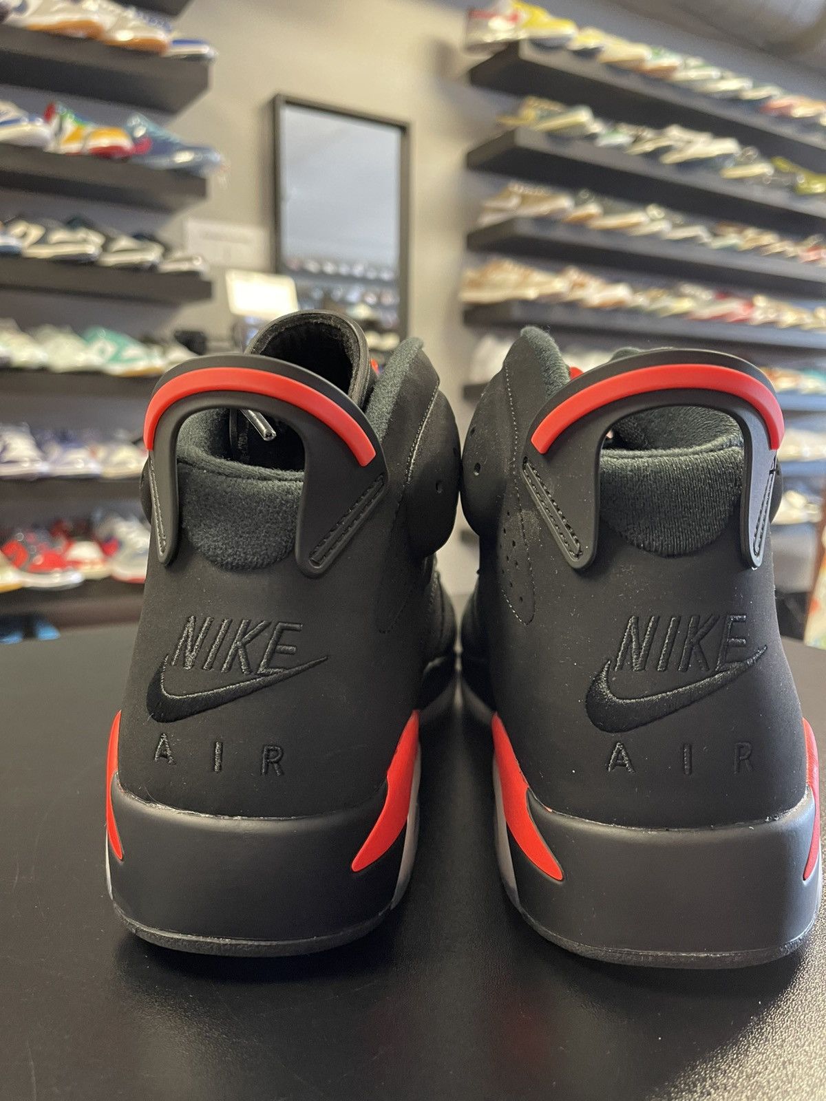 Jordan Brand Size 12 - Jordan 6 Black Infrared (2019) BRAND NEW! Size US 12 / EU 45 - 4 Thumbnail