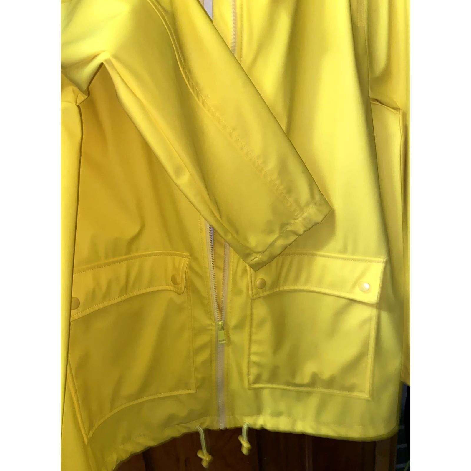 New Look Womens New Look Yellow Hooded Coat Rain Coat With Hood Size L Color Yellow Banana Color Raincoat 12 Women Size L / US 10 / IT 46 - 2 Thumbnail