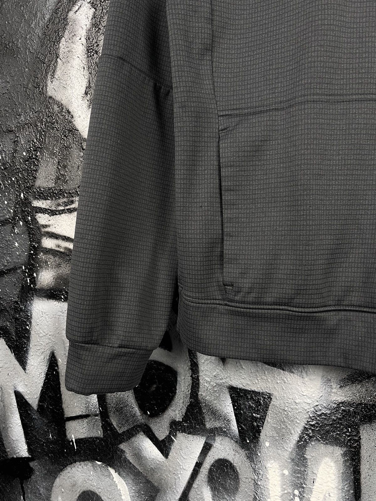 The North Face The North Face Front Logo Grey Hoodie Men’s Size Small Size US S / EU 44-46 / 1 - 8 Thumbnail