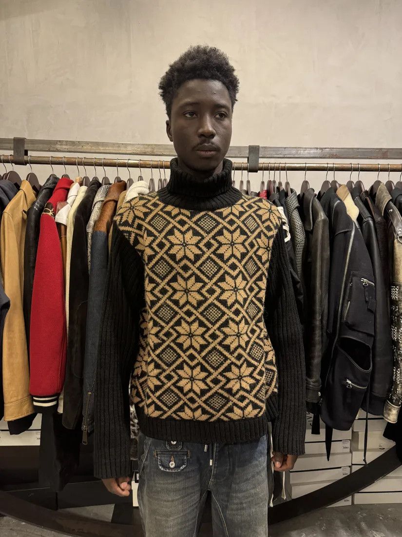 Designer × Dolce & Gabbana × Vintage 1990s Dolce & Gabbana Black Mozaic Wool Turtleneck Size US M / EU 48-50 / 2 - 2 Thumbnail