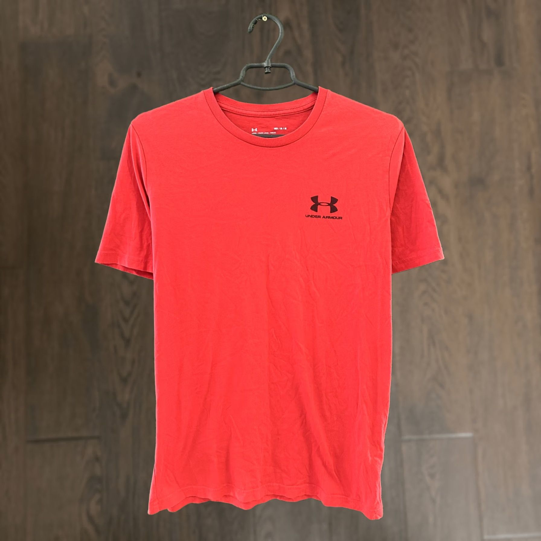 Under Armour UNDER ARMOUR HEATGEAR Shirt M Medium Red Solid Logo Short Sleeve Jersey 2021 CrossFit Men Tee Size US M / EU 48-50 / 2 - 1 Thumbnail