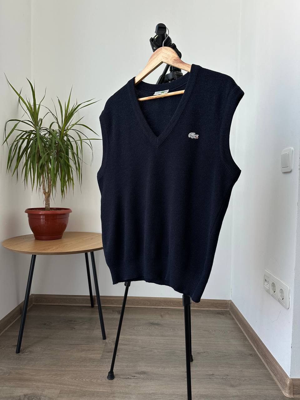 Lacoste Vintage Lacoste Men’s Wool Blend Sweater Vest Blue Size US S / EU 44-46 / 1 - 3 Thumbnail