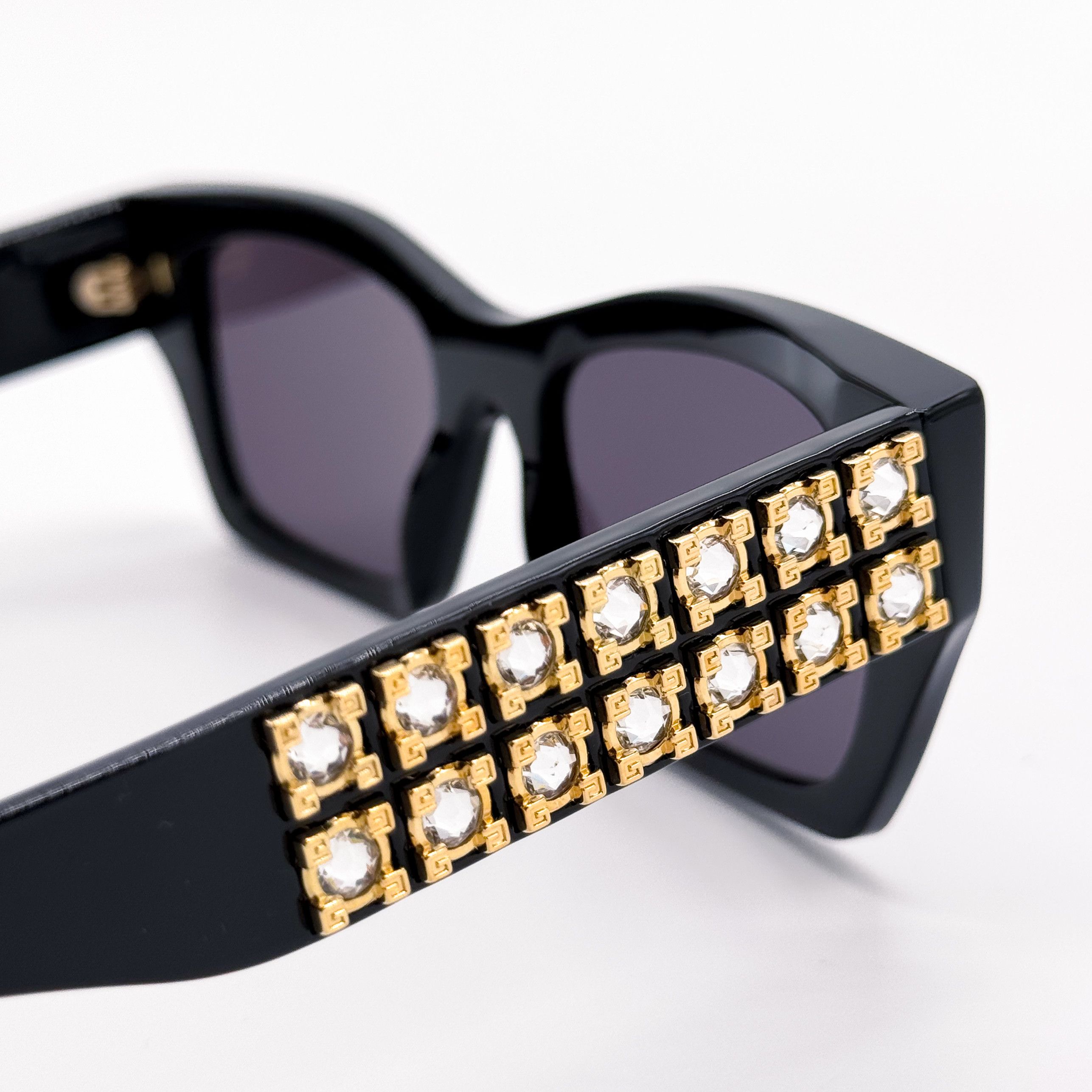 Givenchy NEW GIVENCHY GV40077I 01A BLACK WOMEN SUNGLASSES GIVENCHY Size ONE SIZE - 7 Thumbnail