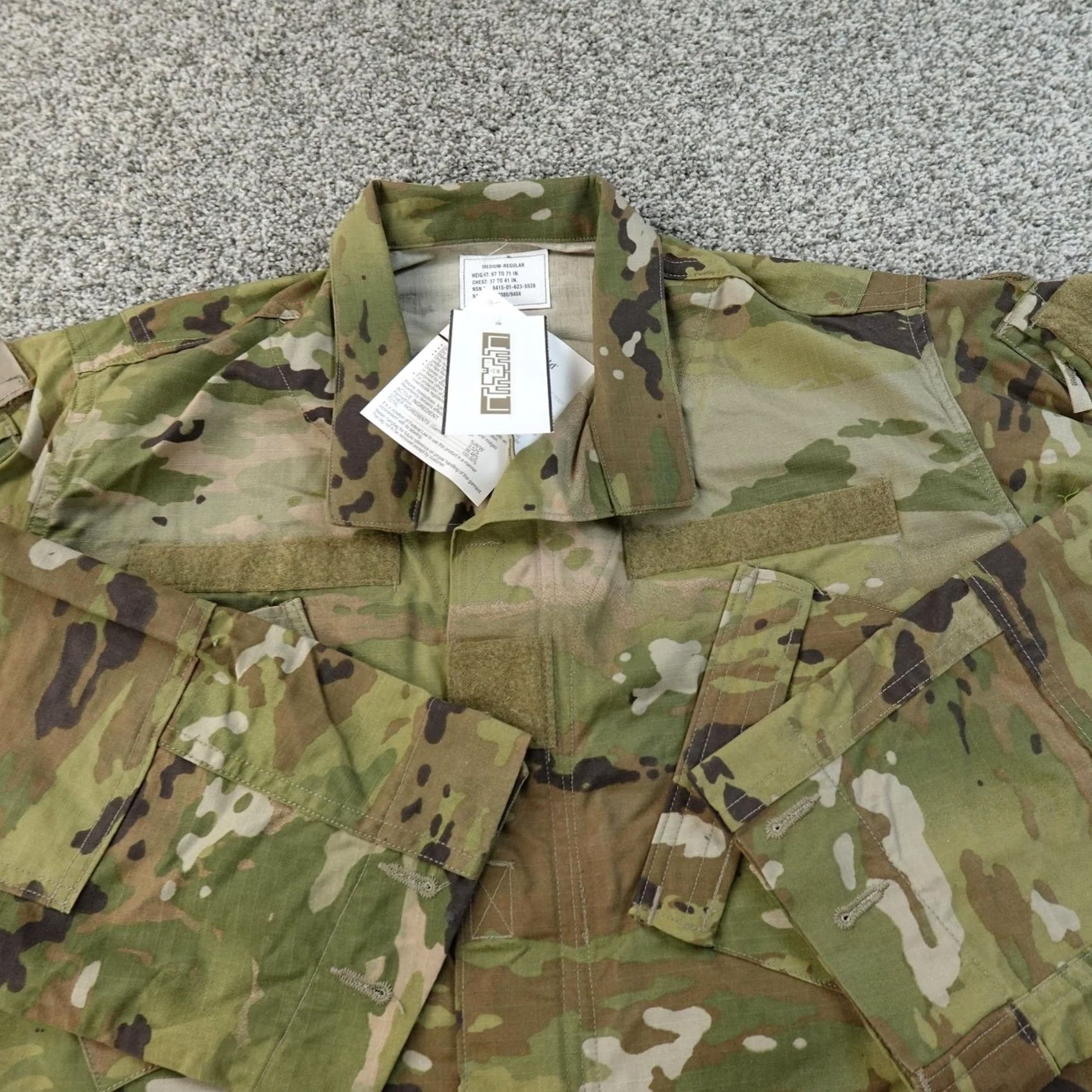 Vintage VINTAGE? No. Size US M / EU 48-50 / 2 - 3 Thumbnail
