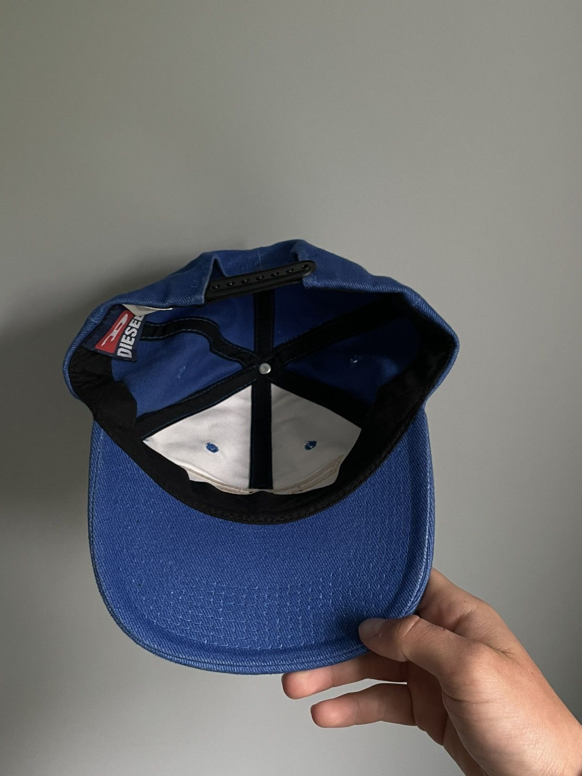 Vintage Vintage Diesel Big Logo Y2K Cap Size ONE SIZE - 6 Thumbnail