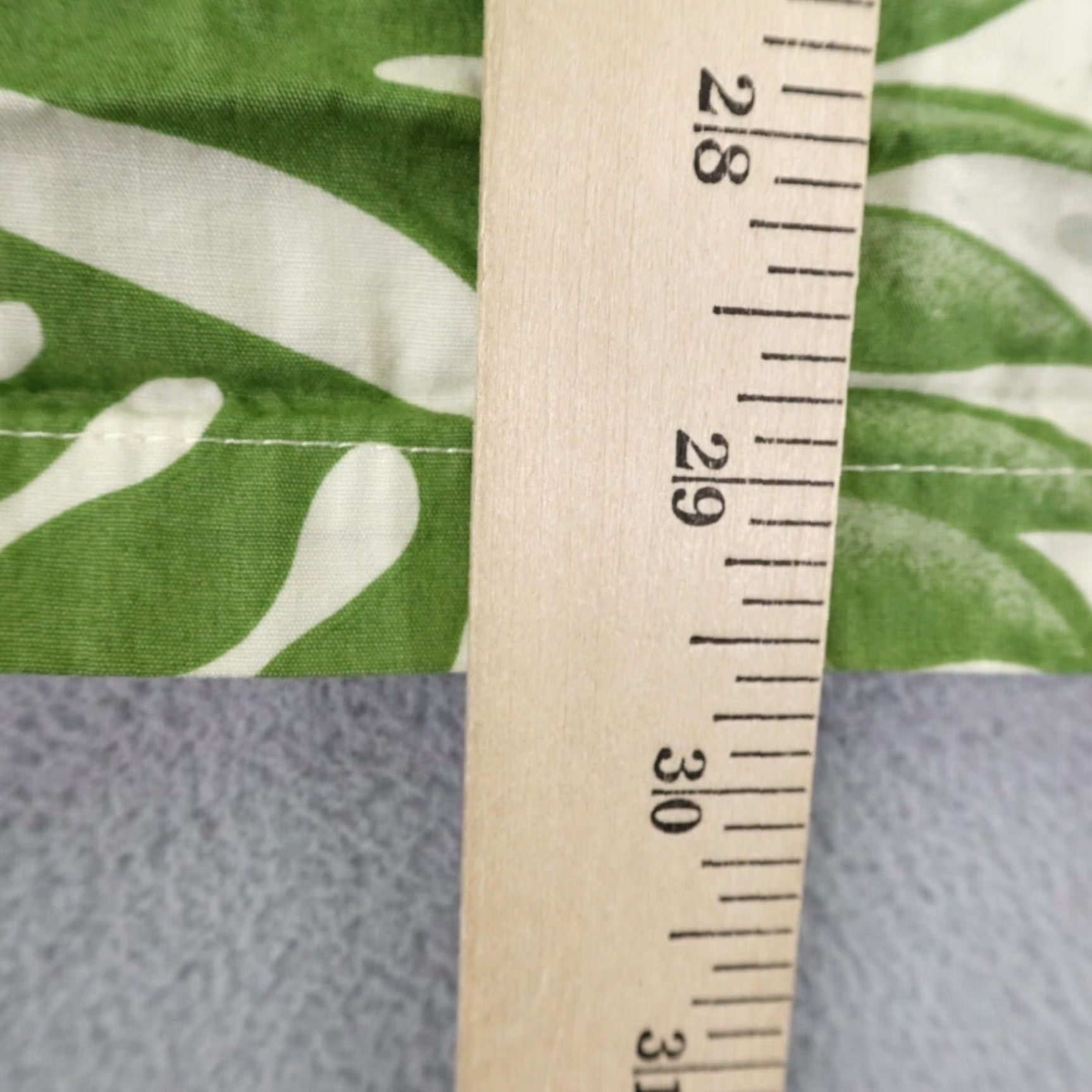 Hilo Hattie VINTAGE Hilo Hattie Shirt Mens XL Green Hawaiian Leaves Turtles Aloha Camp Shirt Size US XL / EU 56 / 4 - 7 Thumbnail