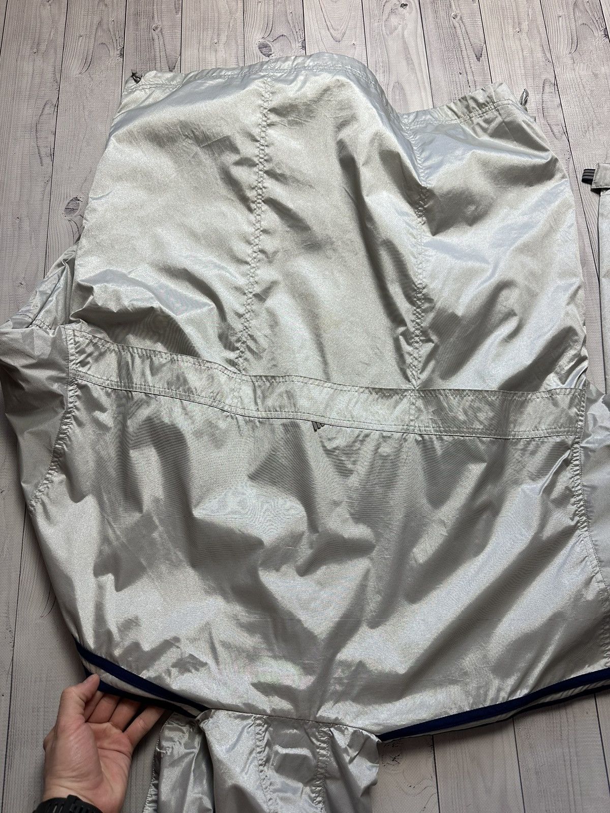 Adidas × Vintage Vintage adidas light jacket size M/L logo Size US M / EU 48-50 / 2 - 8 Thumbnail