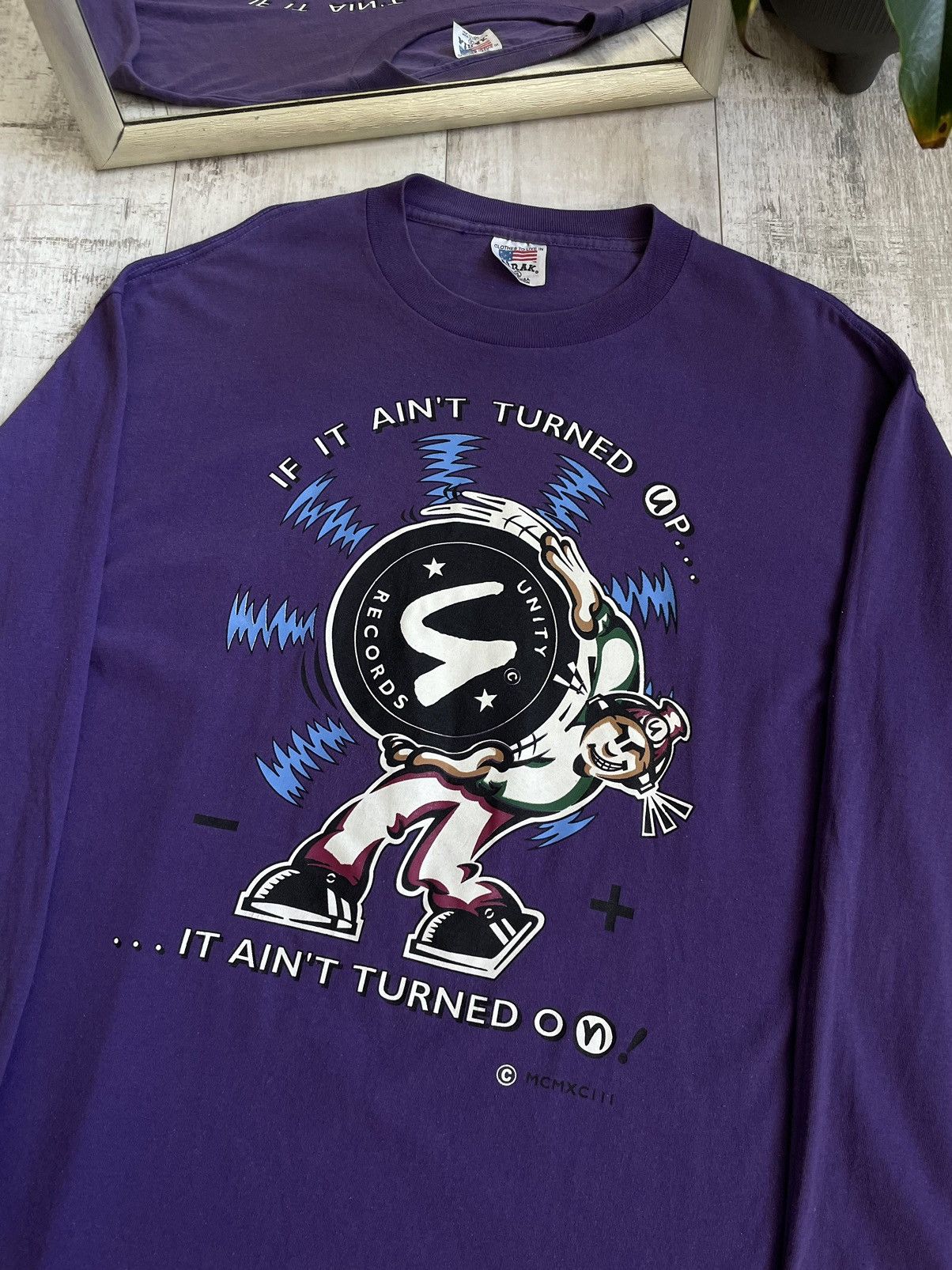 Rap Tees ❗️RARE❗️Unity Records London 1993 MCMXCIII Long Sleeve Shirt Size US XL / EU 56 / 4 - 3 Thumbnail
