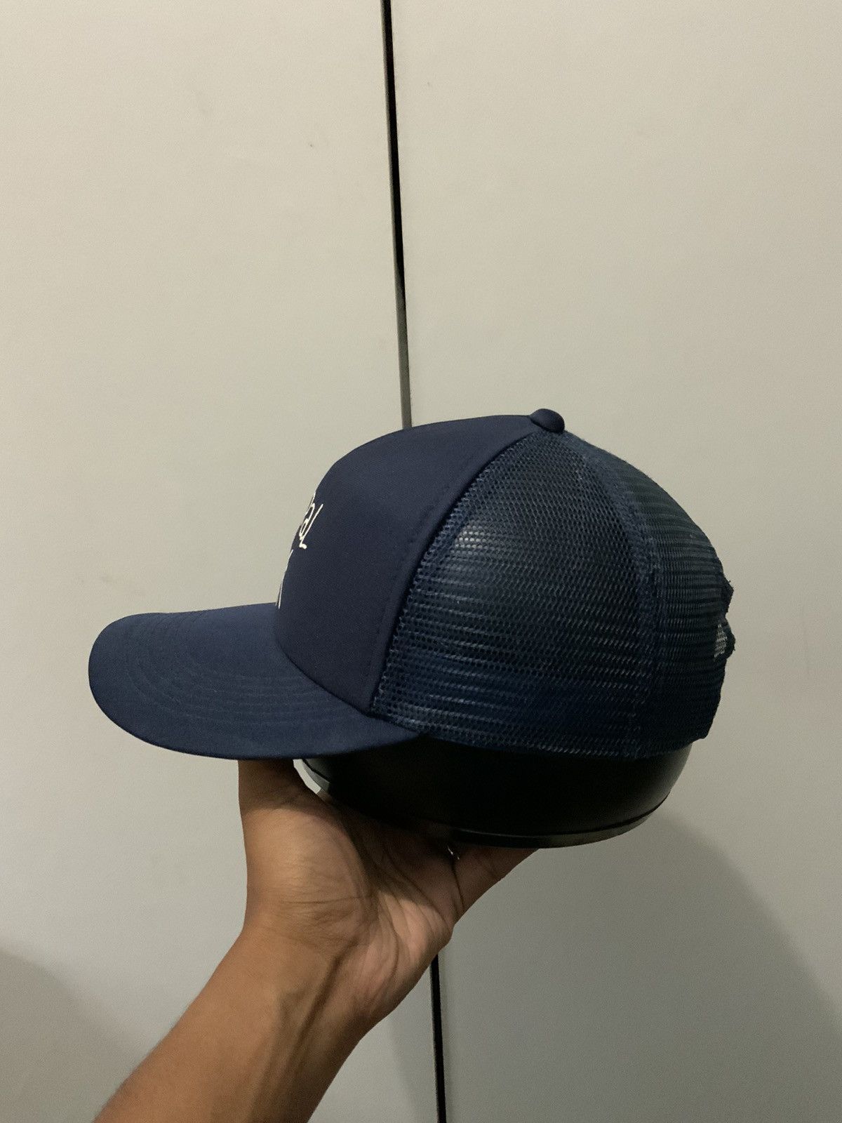 Japanese Brand Central Park Spellout Trucker Hat Size ONE SIZE - 2 Thumbnail