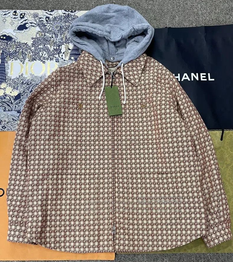 Gucci Gucci Old flower stitching hooded jacket Size US S / EU 44-46 / 1 - 1 Thumbnail