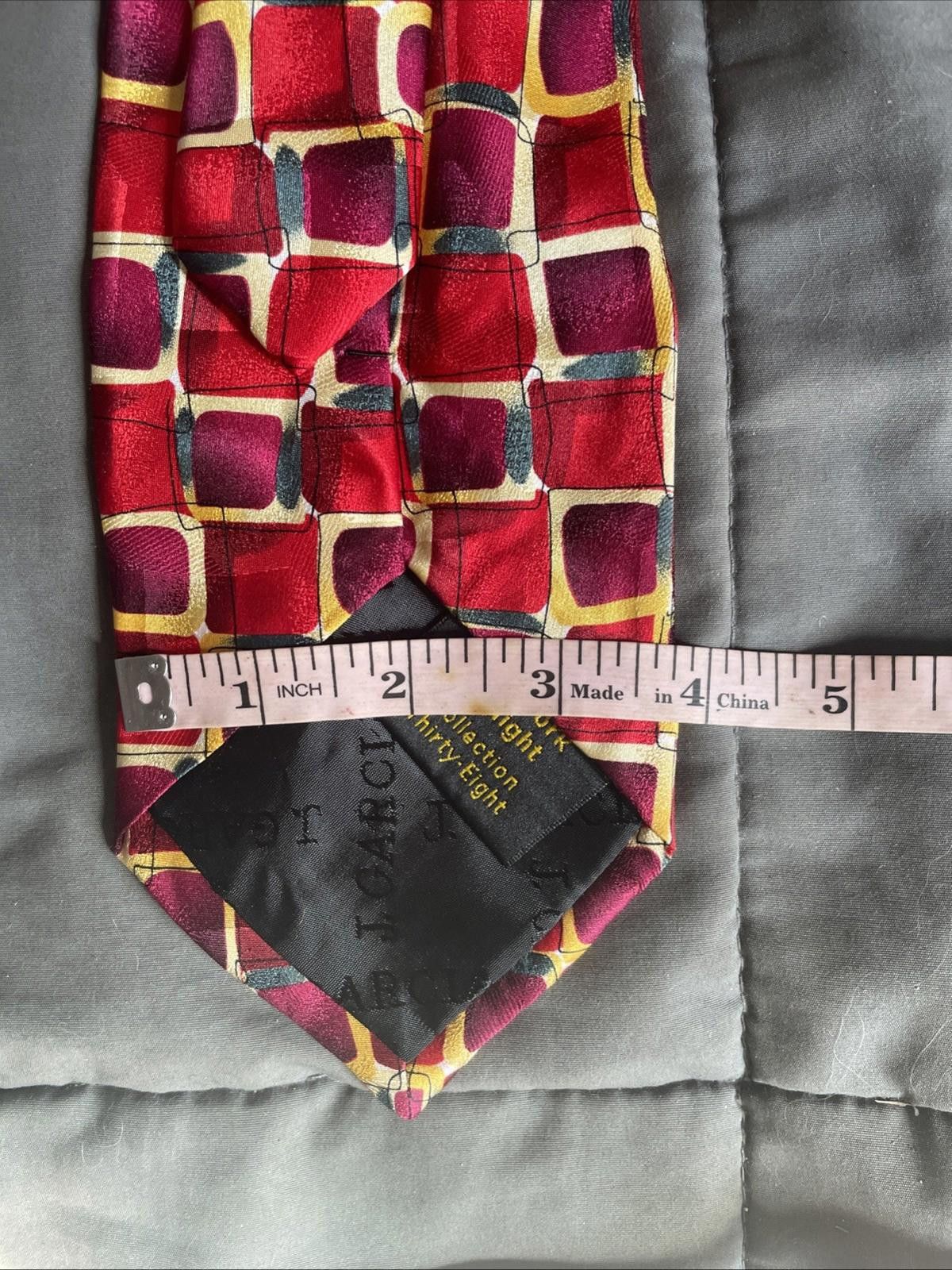 Designer 2004 J. Garcia Collection 38 New York Red Designer Silk Tie Size ONE SIZE - 4 Thumbnail
