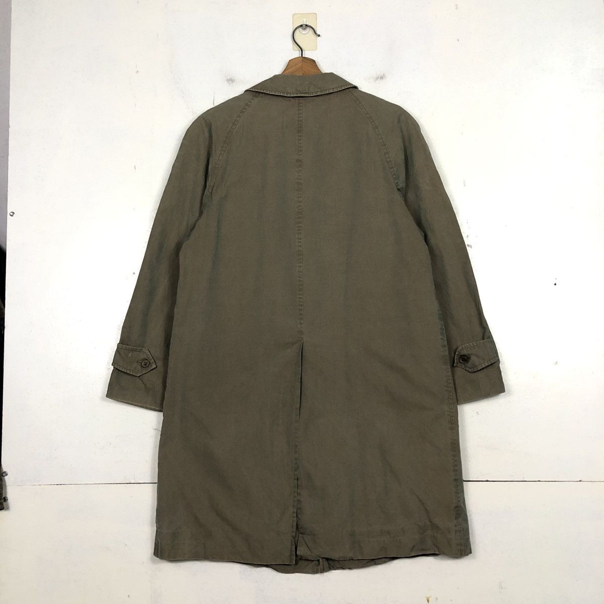 Burberry 💥VINTAGE TRENCH COAT LONG JACKET BURBERRYS MADE IN ENGLAND Size US M / EU 48-50 / 2 - 11 Thumbnail