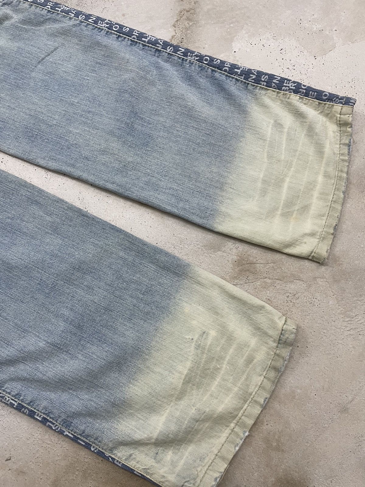 Hysteric Glamour Light Blue Mud Wash A6 Art Hysteric Style Distressed Denim Size US 30 / EU 46 - 16 Thumbnail