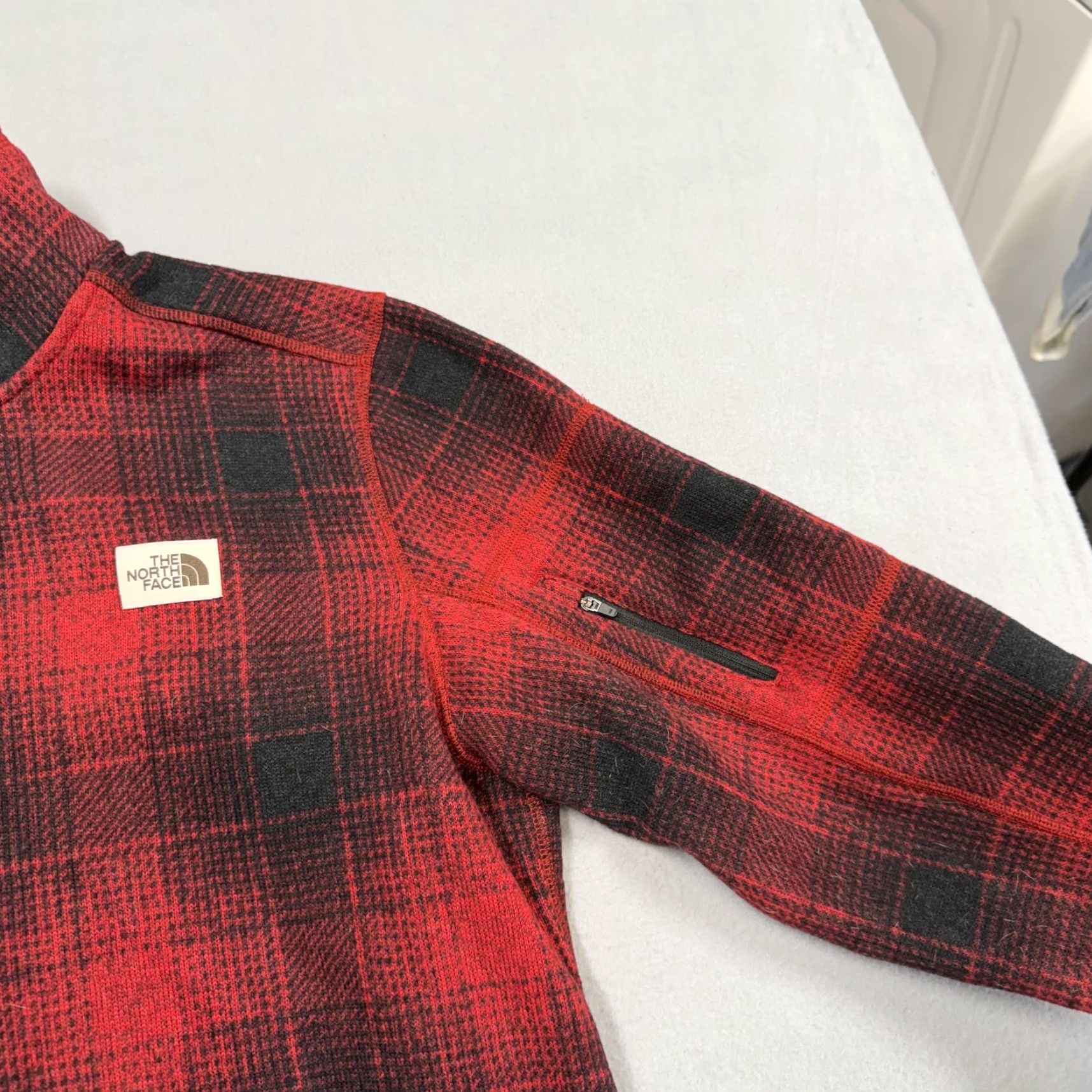 The North Face The North Face Pullover Mens Large Red Plaid Fleece 1/4 Zip Long Sleeve Top Size US L / EU 52-54 / 3 - 3 Thumbnail