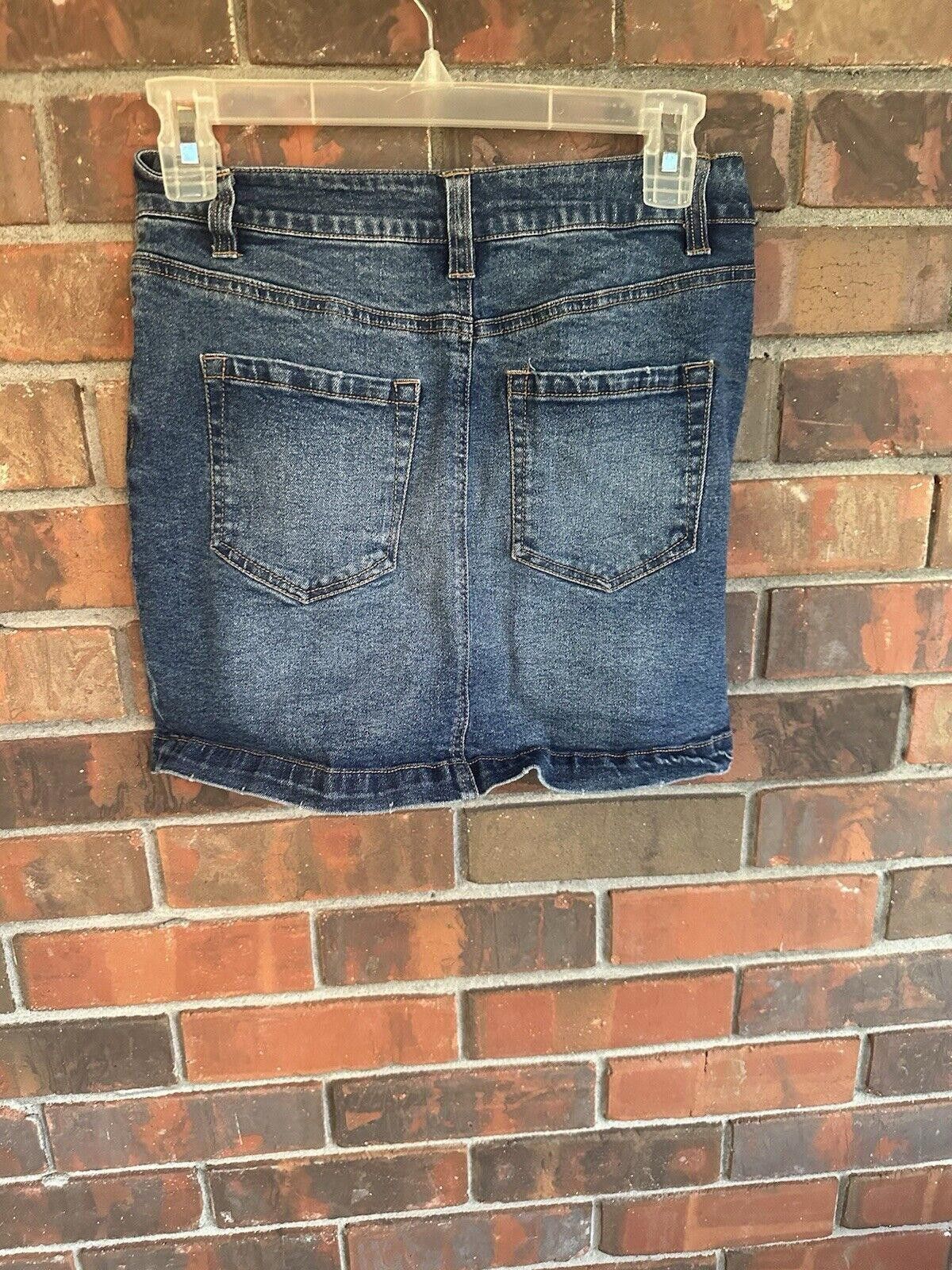 Designer Angel Kiss Size 5 Skirt Buttons Denim Size 30" / US 8 / IT 44 - 3 Thumbnail