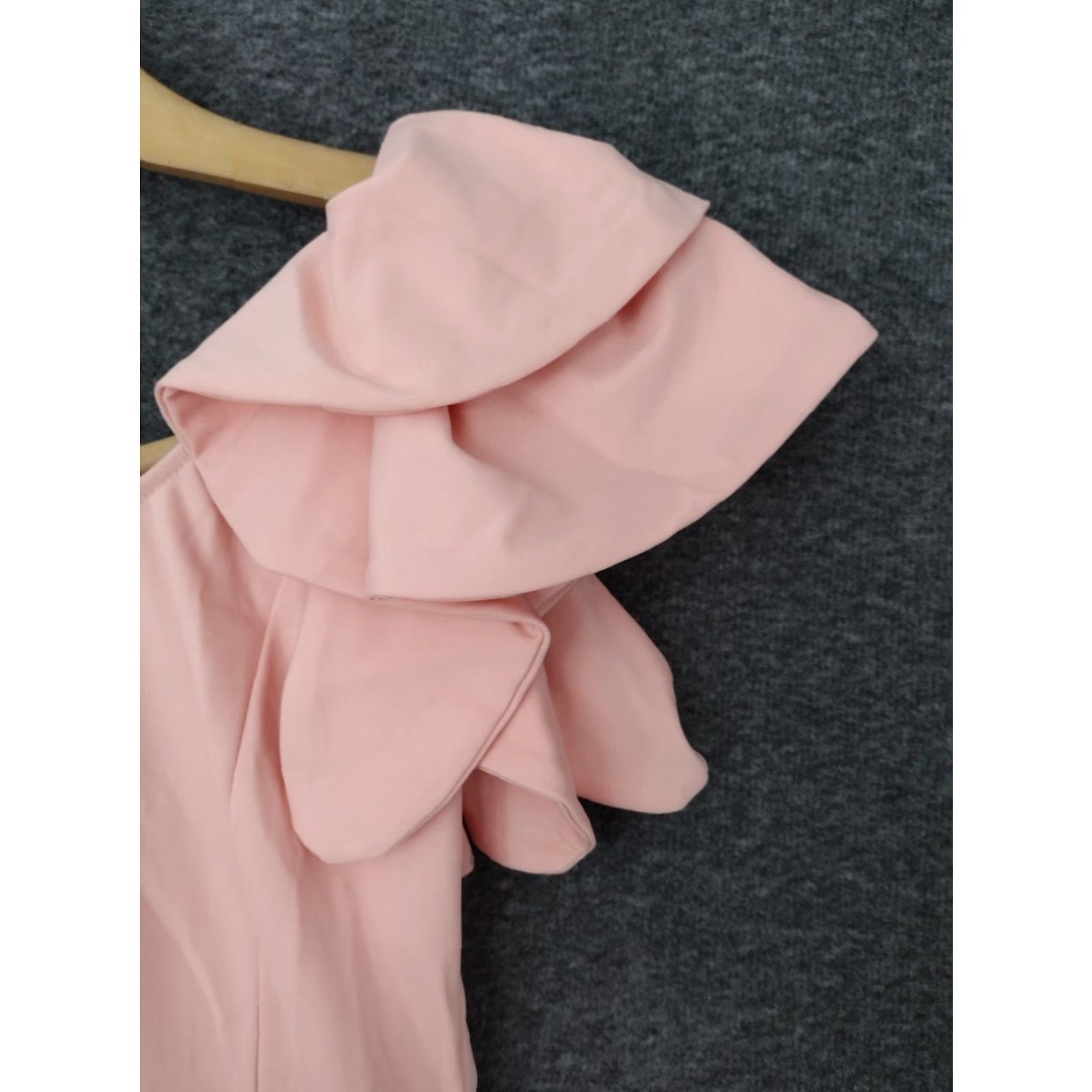 Vintage One Shoulder Midi Bodycon Dress Cocktail Party Ruffle Shoulder Size S Size S / US 4 / IT 40 - 3 Thumbnail