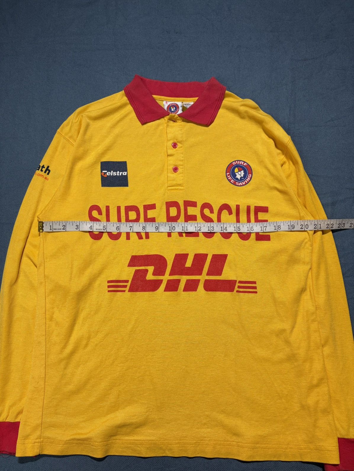 Vintage DHL Surf Rescue long-sleeved Surf Life Saving Australia Size US M / EU 48-50 / 2 - 6 Thumbnail