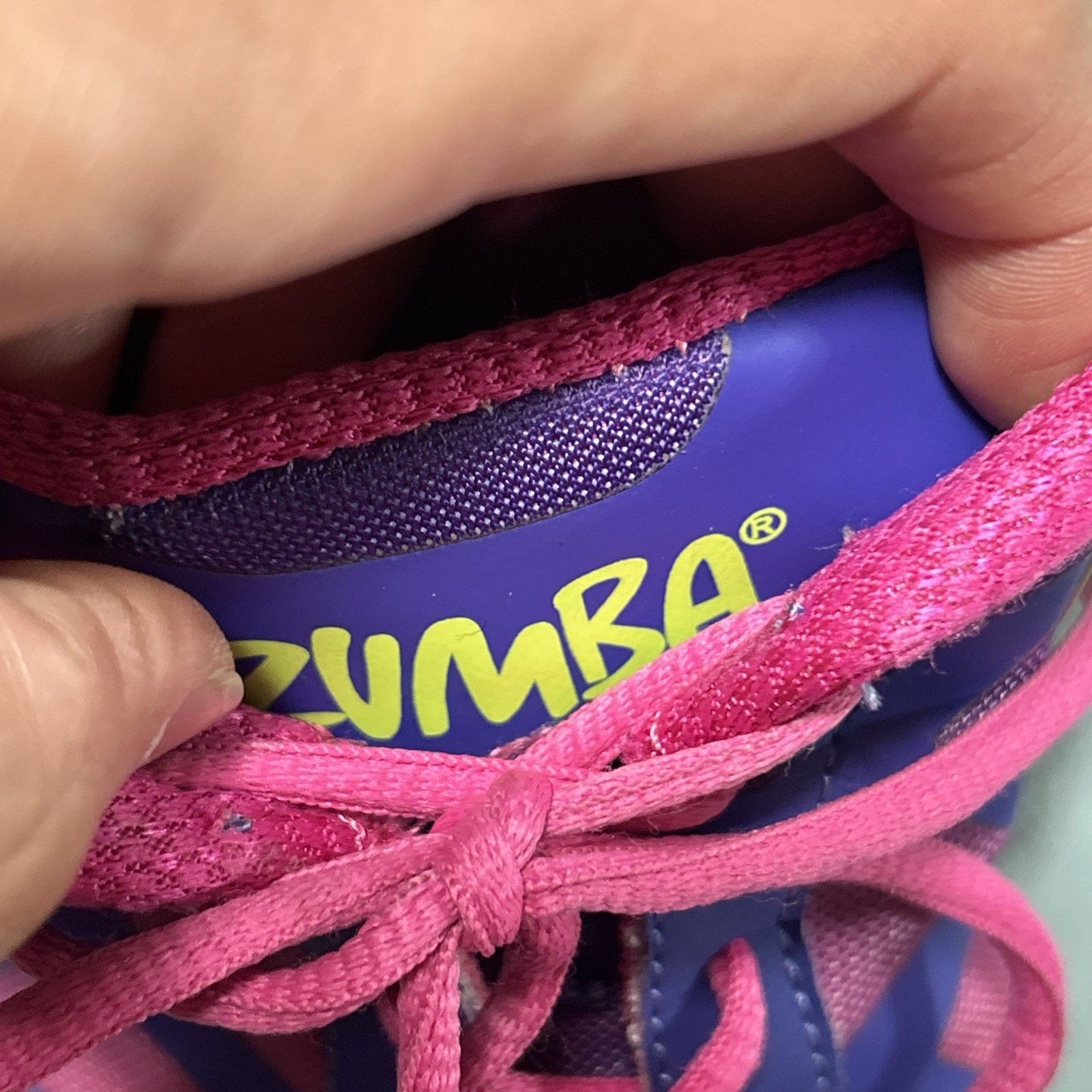 Nike Zumba Flex Z Slide Sneaker Shoe Wmn 9 Retro Faded Remix Size US 9 / IT 39 - 11 Thumbnail