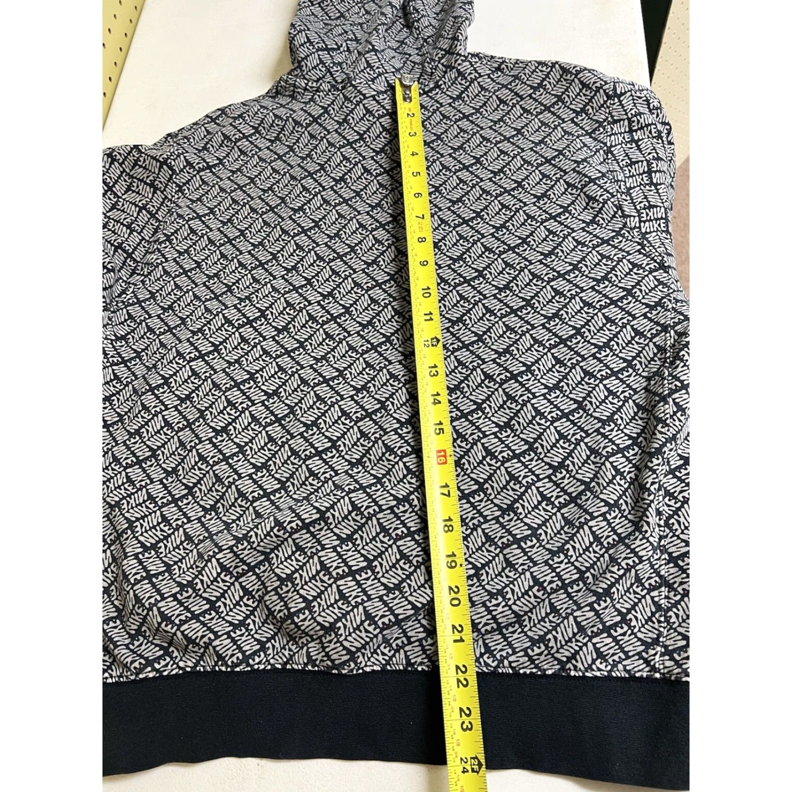 Nike VINTAGE Nike Hoodie Mens M Blue All over Print Swoosh White Tag 90s Retro Sports Pullover Size US M / EU 48-50 / 2 - 6 Thumbnail