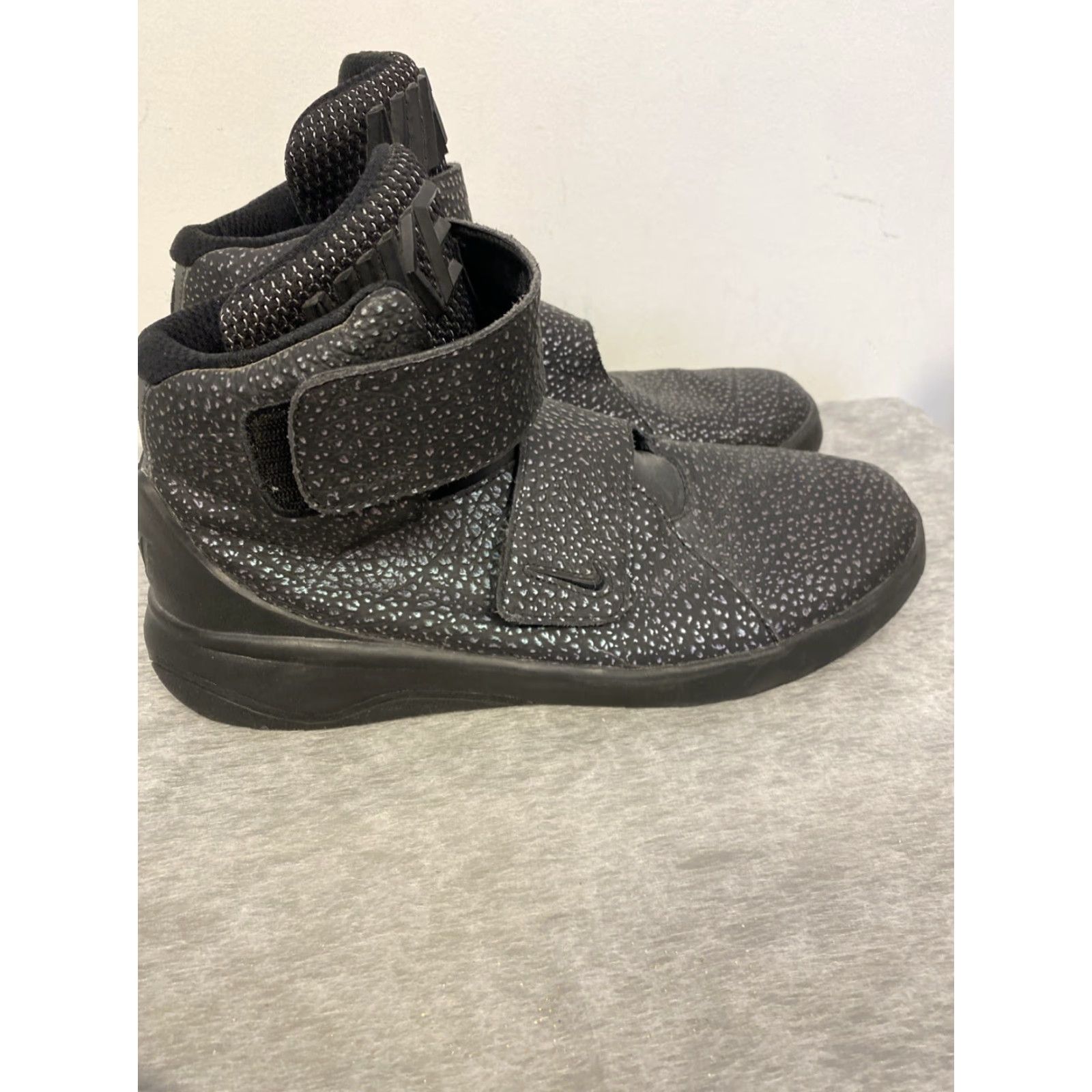 Nike NIKE Marxman All Star Sneakers - Size 9.5 US / 8.5 UK - Triple Black - 2015 - Mens Size US 9 / EU 42 - 3 Thumbnail