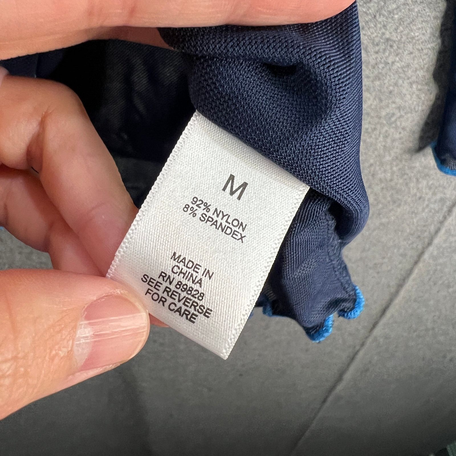 Other LOGO Layers by Lori Goldstein Mesh Crew Neck Size M / US 6-8 / IT 42-44 - 4 Thumbnail