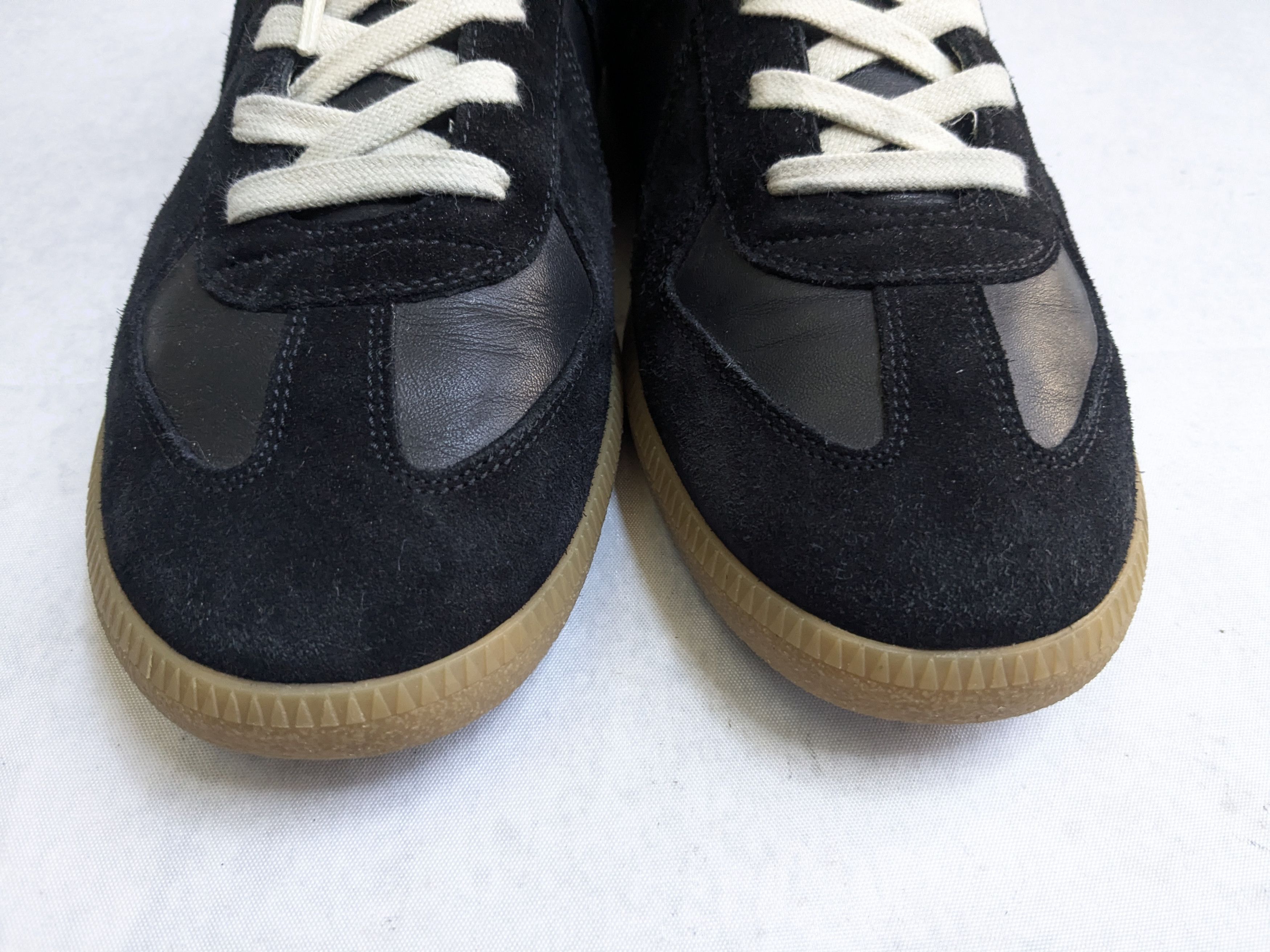 Maison Margiela Maison Margiela GAT Replica Black 11.5 44.5 Gum Low Size US 11.5 / EU 44-45 - 3 Thumbnail