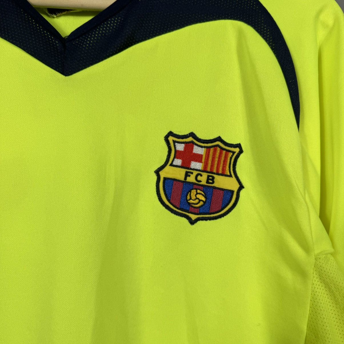 Other Barcelona #10 Ronaldinho Blokcore Fan Soccer Jersey Size US L / EU 52-54 / 3 - 5 Thumbnail