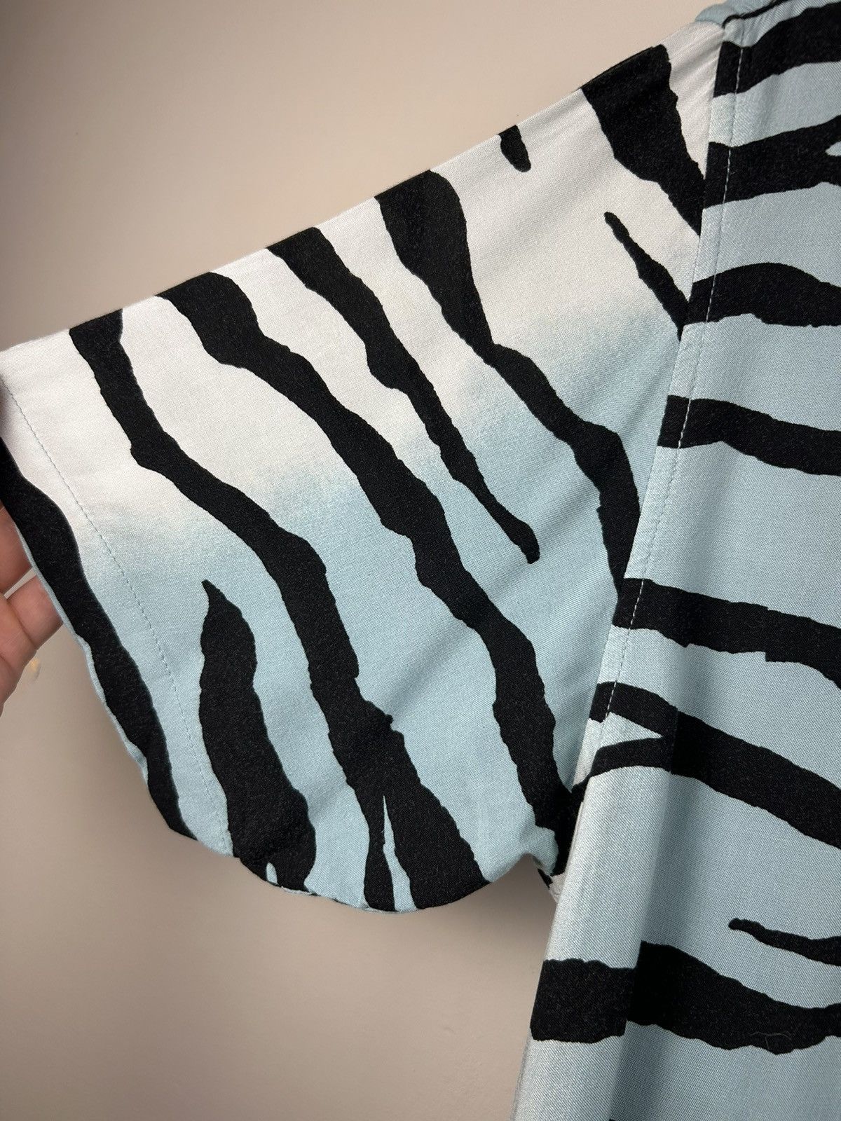 Supreme Supreme Tiger Stripe Rayon Shirt Size US M / EU 48-50 / 2 - 5 Thumbnail