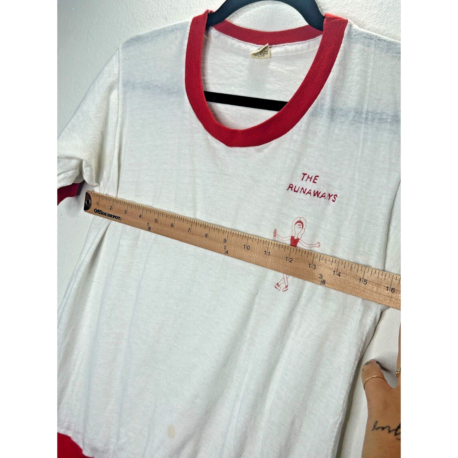 Other Vintage Screen Stars White Tee Red Ringer The Runaways T Size S / US 4 / IT 40 - 7 Thumbnail