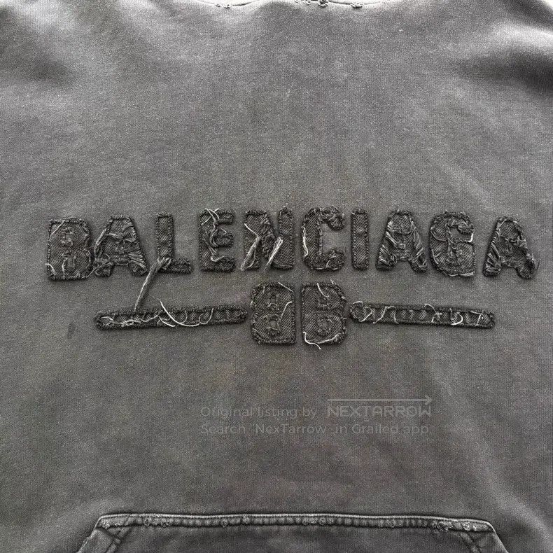 Balenciaga Balenciaga Distressed Washed Patch Logo Hoodie Size US M / EU 48-50 / 2 - 4 Thumbnail