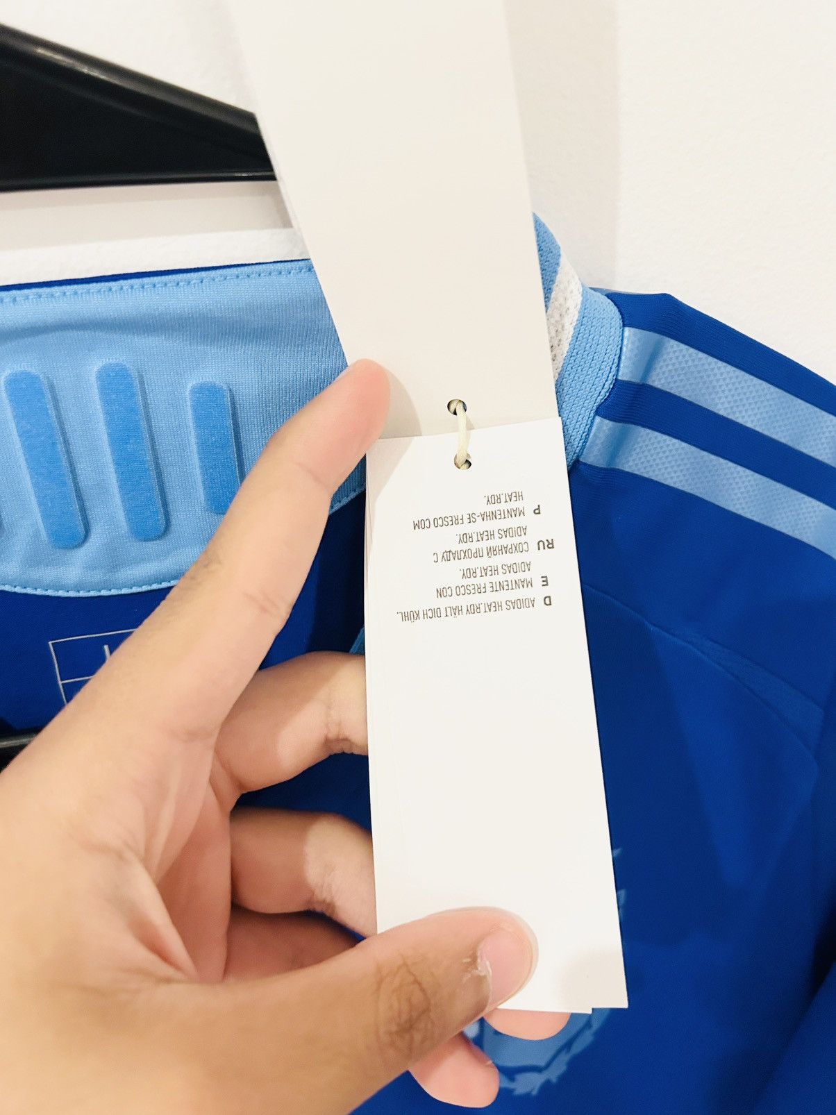 Adidas Messi Argentina 2024 Away Player Jersey BNWT Size US L / EU 52-54 / 3 - 5 Thumbnail