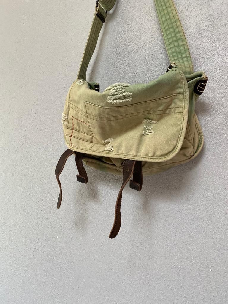 If Six Was Nine × Japanese Brand Tough massanger style crossbody bag military distressed Size ONE SIZE - 13 Thumbnail