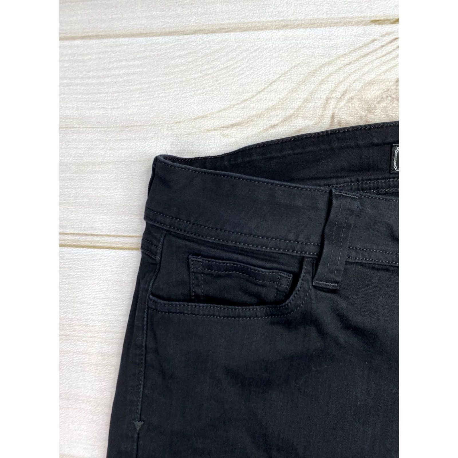 Apt. 9 Apt 9 Jeans Womens Sz 10 Black Mid Rise Bootcut 5-Pocket Denim Stretch Dark Wash Tummy Control Fall Winter Spring Features Pockets Mens? Size 32" / US 10 / IT 46 - 2 Thumbnail