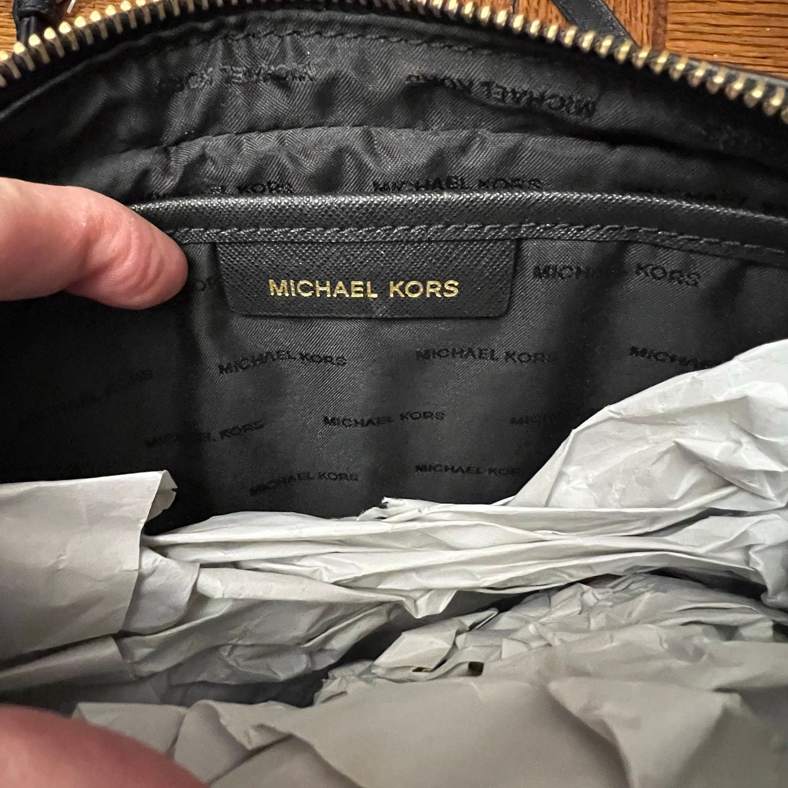 Michael Kors Michael Kors Jet Set Large Black Saffiano Crossbody Chain Size ONE SIZE - 8 Thumbnail